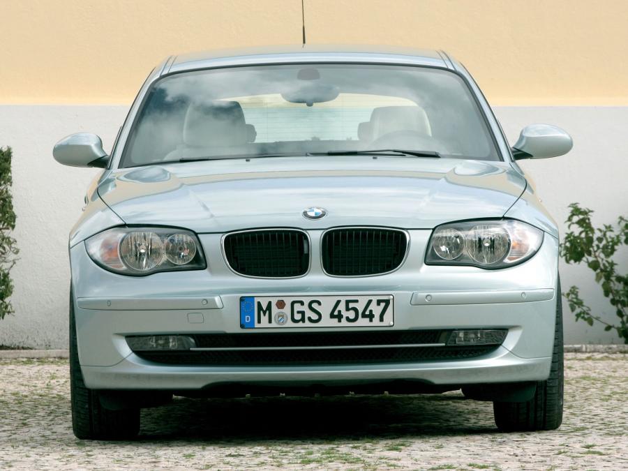  BMW 120i 3-Door 2007 года  (фото 66 из 70)